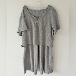 Abercrombie & Fitch Heather Gray Short Sleeve pj set